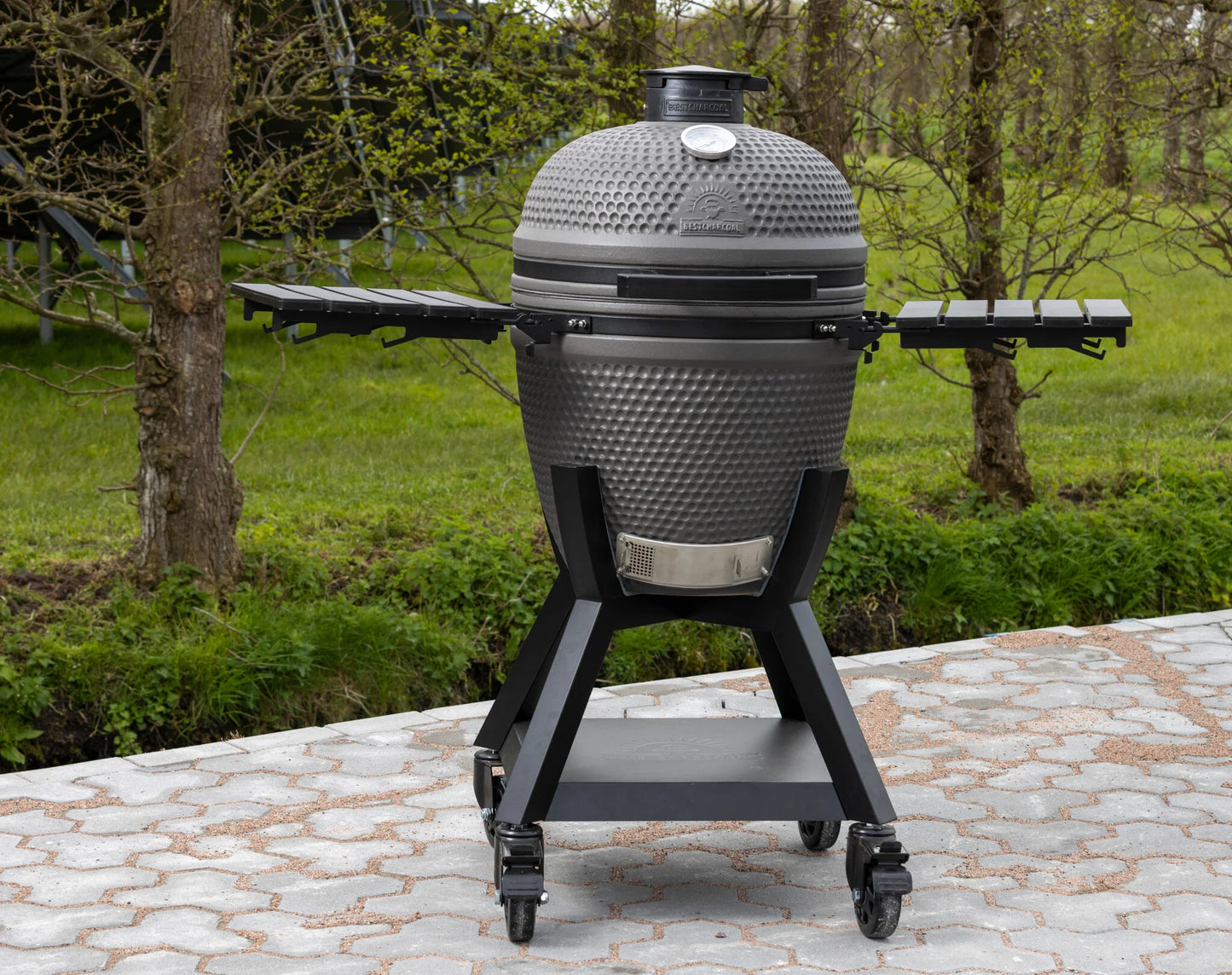 BestCharcoal Kamado Large + Sockel