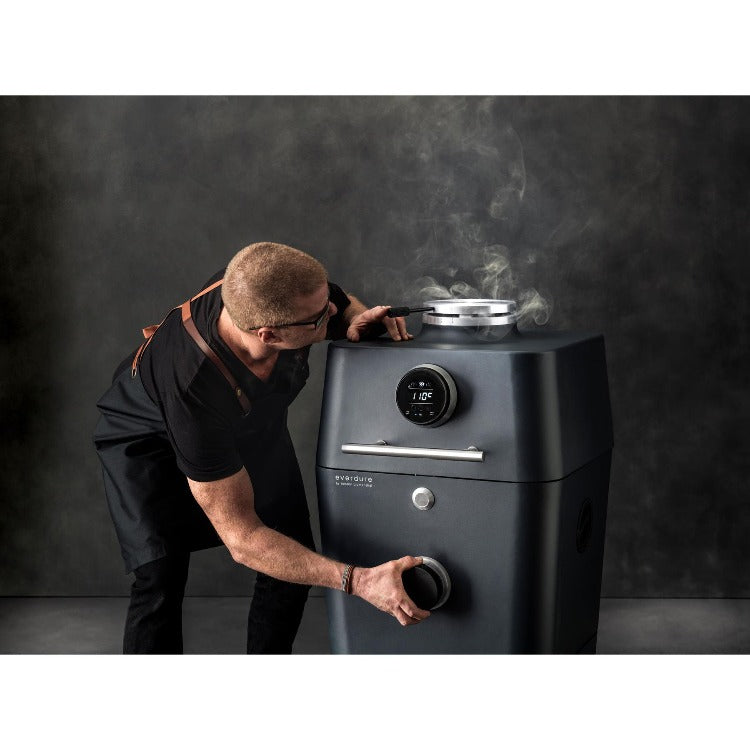 Barbecue au charbon Everdure 4K noir mat