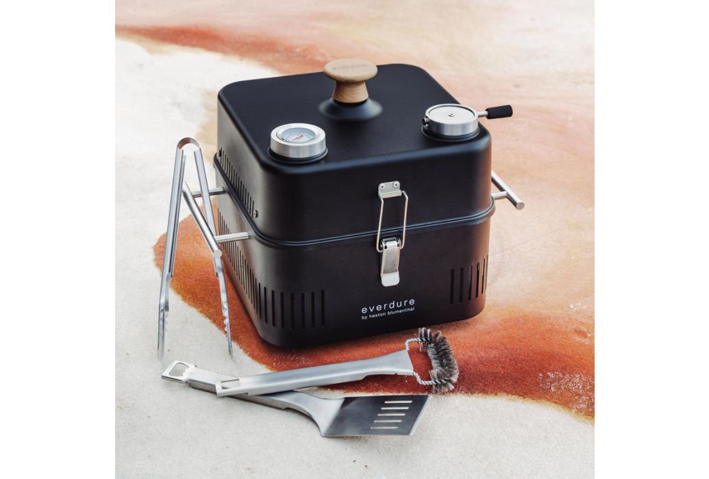 Barbecue au charbon Everdure Cube 360 ​​noir